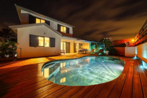 Magnifique villa 8 personnes avec piscine au sel